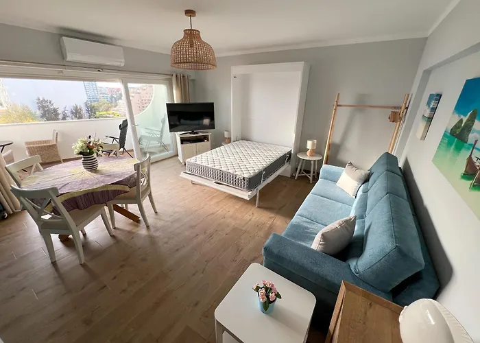 Concorde Sea View Апартаменты Портиман
