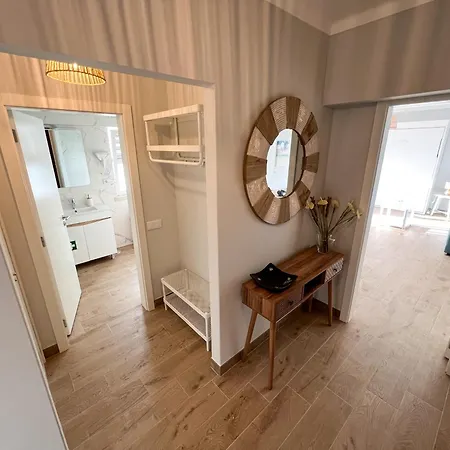 Concorde Sea View Apartament